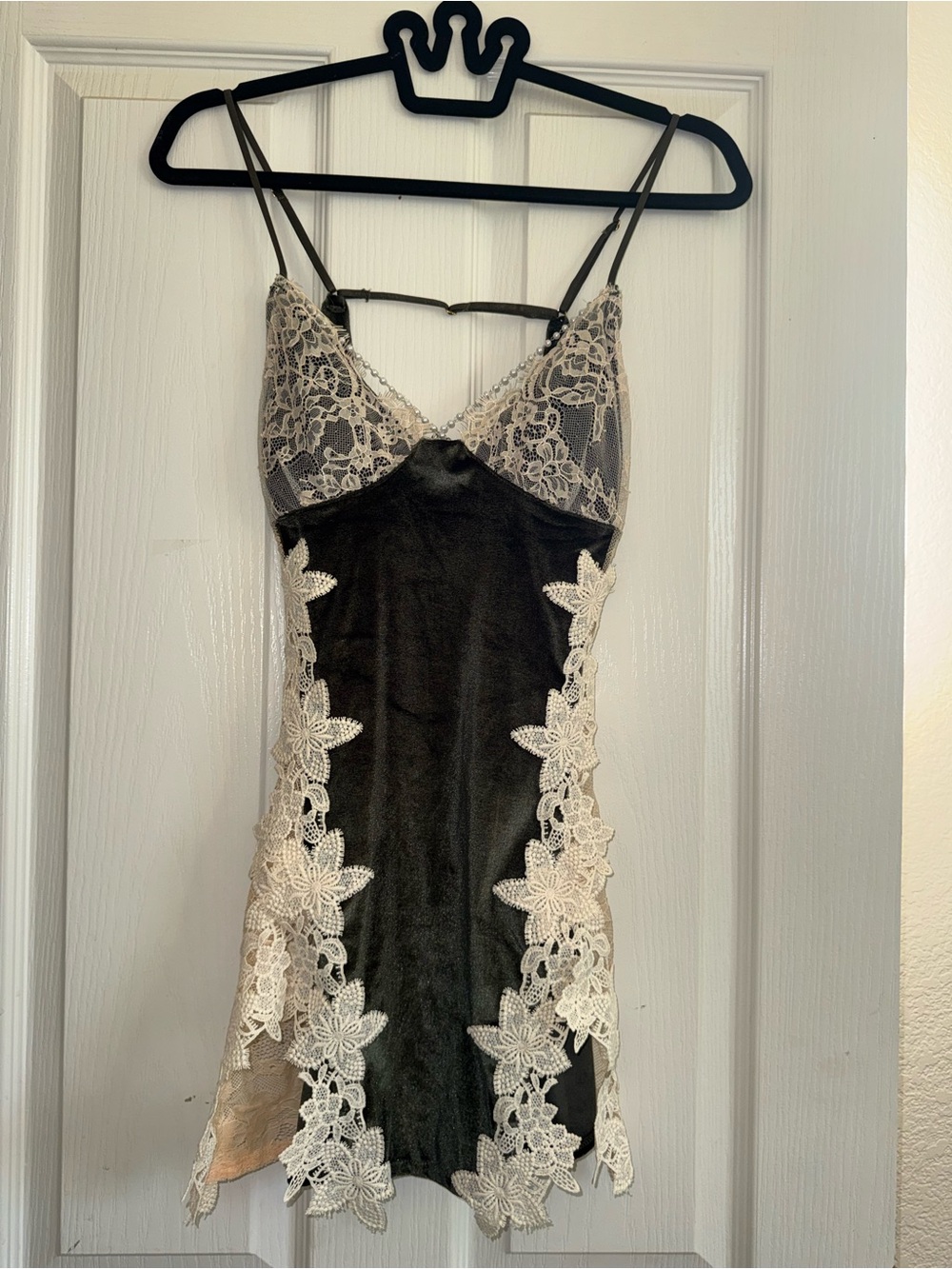 Green Slip Chemise with Cream Floral Lace Trim